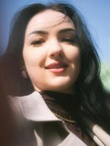 Sziasztok! Julia vagyok. Online Budapest I. kerületi randizni vágyó férfiak jelöljetek kedvencnek.