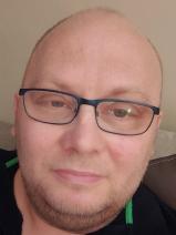 Sziasztok! Gyuri vagyok. Online székesfehérvári randizni vágyó nők kattinsatok a kedvenc gombra.