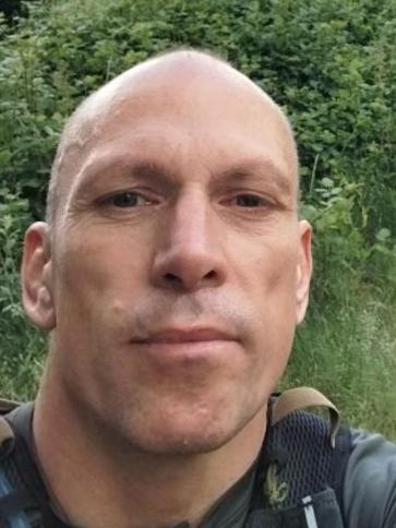 Zsolt, 50 éves kaposvári társkereső férfi profil fotója