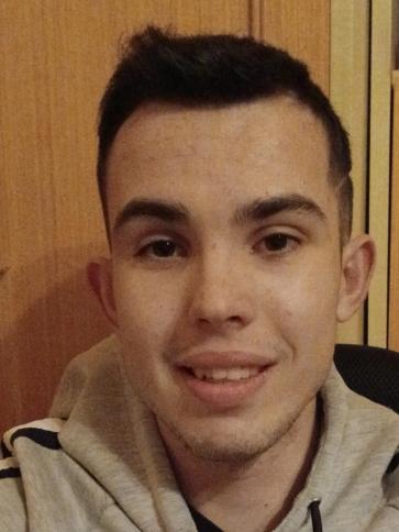 Bence, 19 éves pilisi társkereső férfi profil fotója