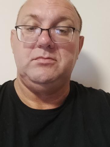 Péter, 53 éves pápai társkereső férfi profil fotója