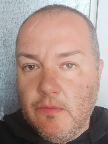 Zsolt, 47 éves váci társkereső férfi profil fotója