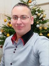 Sziasztok! Zoltán vagyok. Komoly nagyhalászi párkereső nők jelentkezését várom.