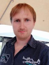 Sziasztok! Roland vagyok. Komoly esztergomi párkereső nők jelentkezését várom.