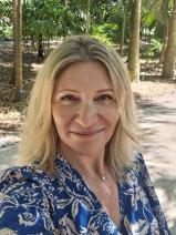 Sziasztok! Szilvia vagyok. Komoly dunavarsányi társkereső férfiak jelentkezését várom.