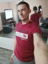 Sziasztok! Dávid vagyok. Online Jász-Nagykun-Szolnok megyei randizni vágyó nők kattinsatok a kedvenc gombra.