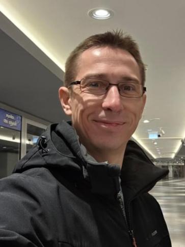 Zoltán, 43 éves kazincbarcikai társkereső férfi profil fotója