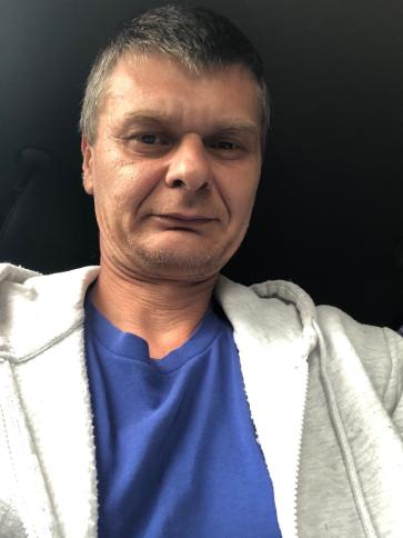 Andras, 46 éves írországi társkereső férfi profil fotója