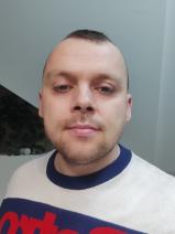 Sziasztok! Jenő vagyok. Komoly dunakeszi párkereső nők jelentkezését várom.