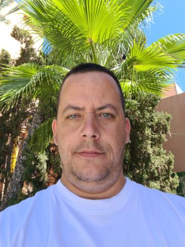 Tamás, 46 éves dunaújvárosi társkereső férfi profil fotója