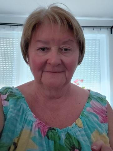 Picur, 70 éves Budapest XVI. kerületi társkereső nő profil fotója