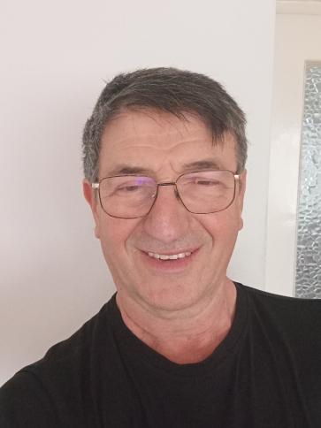 János, 68 éves kunhegyesi társkereső férfi profil fotója