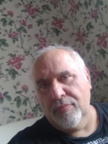 Istvan, 65 éves svédországi társkereső férfi profil fotója