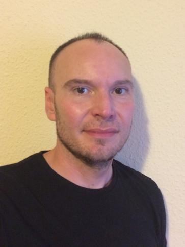 Tamás, 44 éves bajai társkereső férfi profil fotója