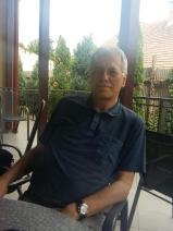 Sziasztok! György vagyok. Online Budapest III. kerületi randizni vágyó nők kattinsatok a kedvenc gombra.