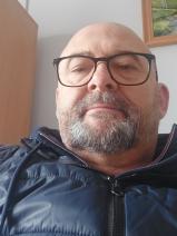 Sziasztok! Feco vagyok. Komoly körmendi párkereső nők jelentkezését várom.