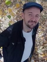 Sziasztok! Kálmán vagyok. Komoly mezőtúri párkereső nők jelentkezését várom.
