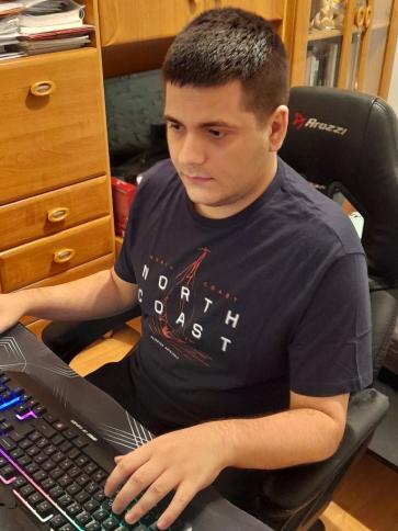 Tamás, 30 éves Budapest XXI. kerületi társkereső férfi profil fotója