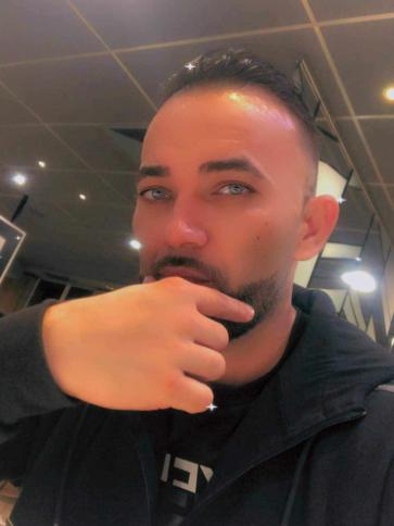 Alex, 37 éves Budapest V. kerületi társkereső férfi profil fotója