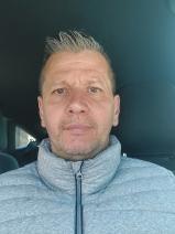 Sziasztok! Krisztián vagyok. Komoly százhalombattai párkereső nők jelentkezését várom.