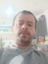Sziasztok! Gábor vagyok. Komoly lovászpatonai párkereső nők jelentkezését várom.