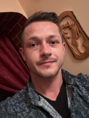 Tamás, 33 éves németországi társkereső férfi profil fotója