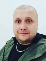Sziasztok! Dani vagyok. Komoly salgótarjáni párkereső nők jelentkezését várom.