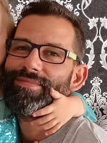 Tamás, 43 éves gyöngyösi társkereső férfi profil fotója