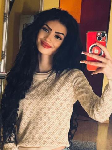 Melinda, 23 éves Budapest V. kerületi társkereső nő profil fotója