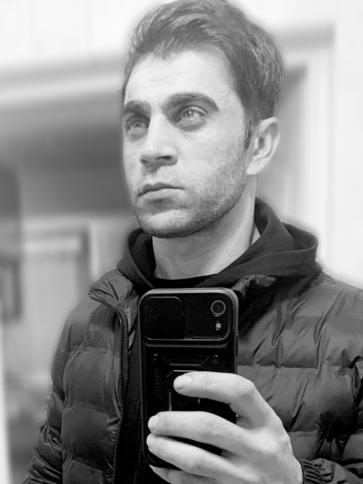 Sándor, 35 éves mosonmagyaróvári társkereső férfi profil fotója