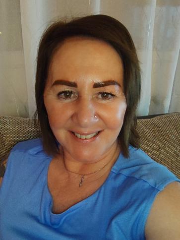 Gyöngyi, 51 éves dunaújvárosi társkereső nő profil fotója