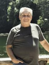 Sziasztok! Jegi vagyok. Ingyenesen megismerhető miskolci nőkkel randiznék.