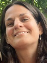 Sziasztok! Tünde vagyok. Online Budapest IV. kerületi randizni vágyó férfiak jelöljetek kedvencnek.