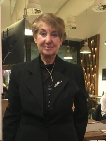 Kati, 72 éves Budapest XII. kerületi társkereső nő profil fotója