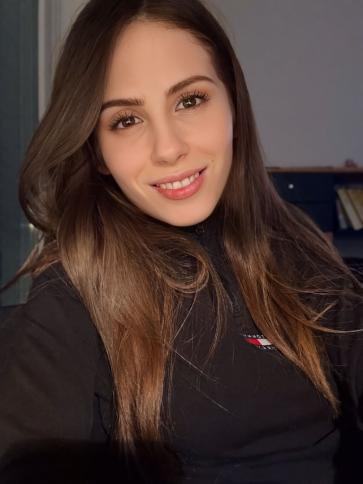 Évi, 29 éves ausztriai társkereső nő profil fotója
