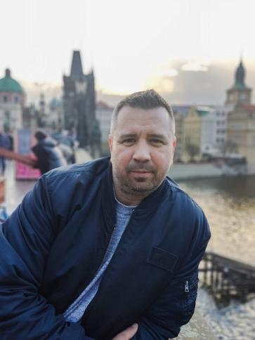 Gábor, 39 éves kaposvári társkereső férfi profil fotója