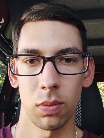 Tamás, 33 éves lajosmizsei társkereső férfi profil fotója