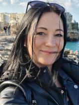 Sziasztok! Veronika vagyok. Komoly tápiószelei társkereső férfiak jelentkezését várom.