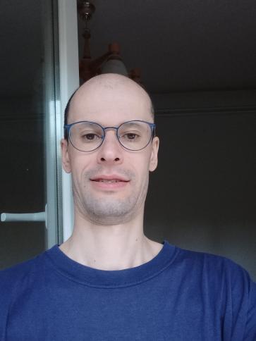 Péter, 46 éves Budapest XII. kerületi társkereső férfi profil fotója