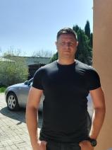 Sziasztok! Csaba vagyok. Komoly sajószentpéteri párkereső nők jelentkezését várom.