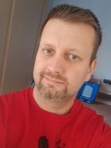 Sziasztok! Lajos vagyok. Online tapolcai randizni vágyó nők kattinsatok a kedvenc gombra.