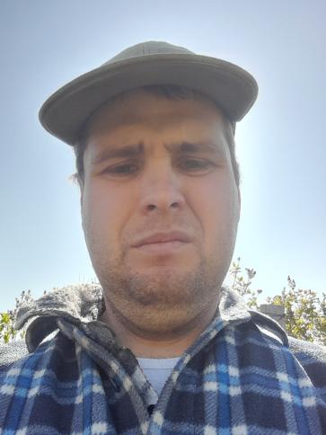 Ádám, 31 éves tomajmonostorai társkereső férfi profil fotója