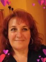 Sziasztok! Anita vagyok. Online kecskeméti randizni vágyó férfiak jelöljetek kedvencnek.