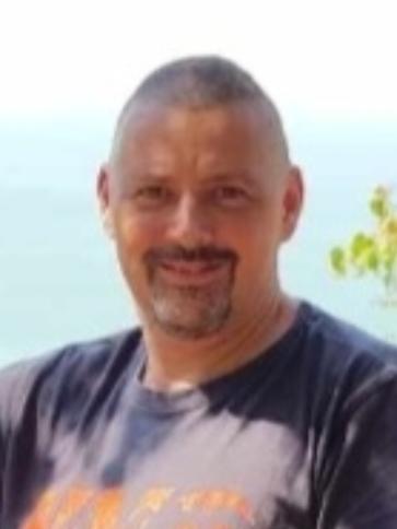Tamás, 47 éves komlói társkereső férfi profil fotója