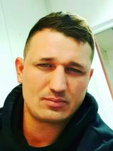 Sziasztok! János vagyok. Komoly békéscsabai párkereső nők jelentkezését várom.