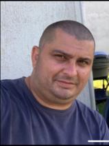 Sziasztok! András vagyok. Komoly nyírteleki párkereső nők jelentkezését várom.