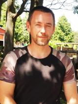 Sziasztok! Zoltan vagyok. Komoly halimbai párkereső nők jelentkezését várom.