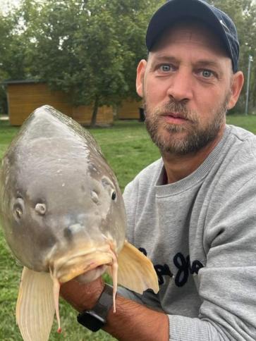 Krisztián, 46 éves székesfehérvári társkereső férfi profil fotója
