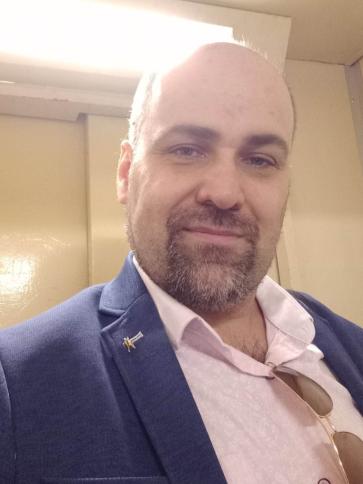 Péter, 48 éves Budapest IX. kerületi társkereső férfi profil fotója