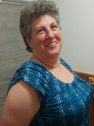 Éva, 51 éves komáromi társkereső nő profil fotója